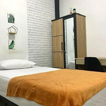 Rumah Daun Timoho Yogyakarta Redpartner Екстер'єр фото