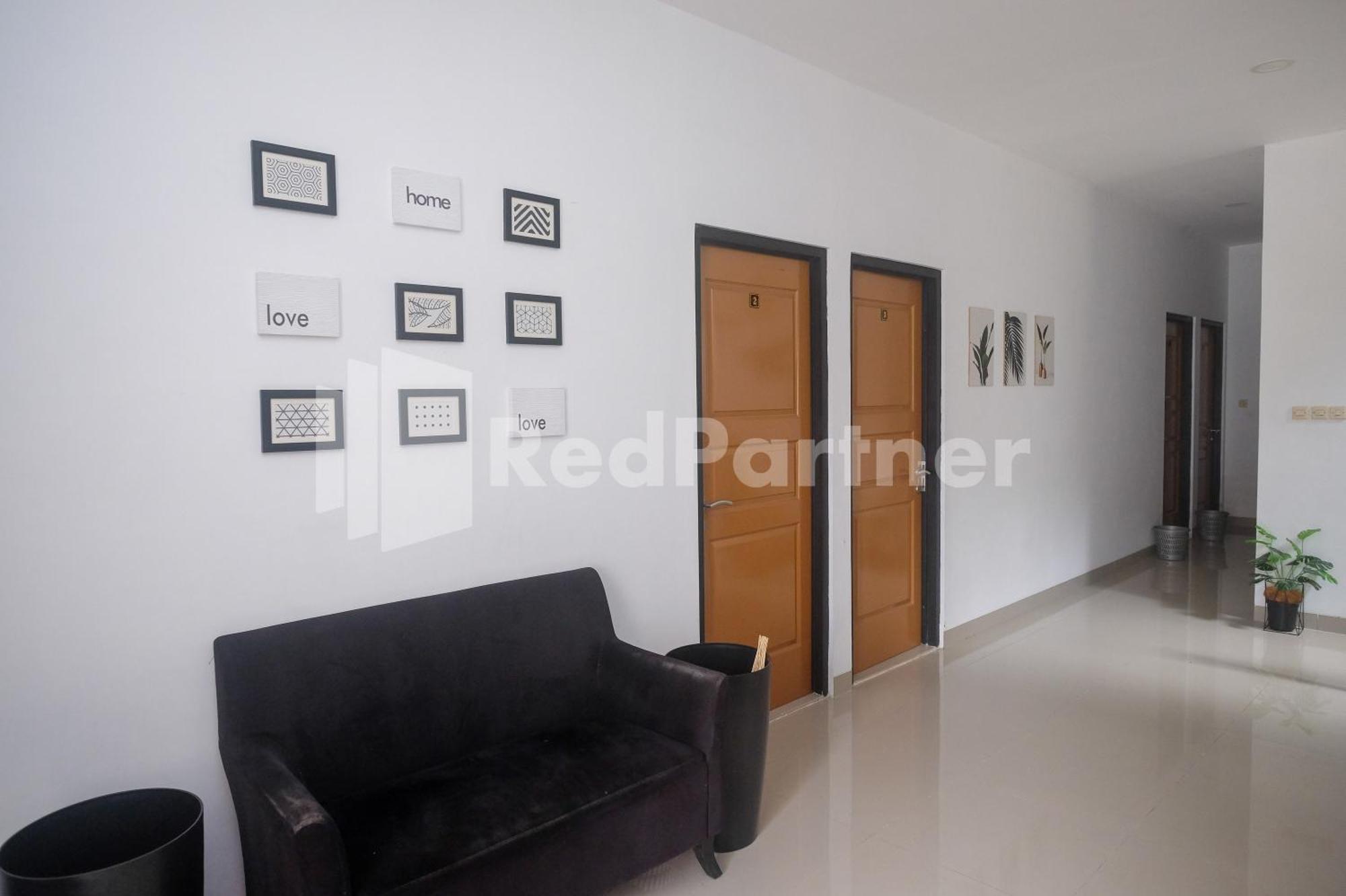 Rumah Daun Timoho Yogyakarta Redpartner Екстер'єр фото